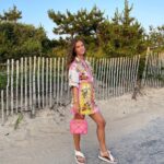 Nina Agdal Instagram - Funny how I used to hate pink 💕👚👛🌸🌷