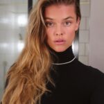 Nina Agdal Instagram - Reading your mind but keeping it to myself 🙃