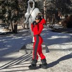 Ninel Conde Instagram - Uno de los días más hermosos de ski que he tenido . Gracias Dios ❤️ Les comparto este hermoso día soleado en Vail . Cuál es su foto favorita ? Los leo . @vailmtn @goldbergh . #vail #vailmountain #ski #skioutfit #goldbergh #smith #moncler #moonboots Vail Village