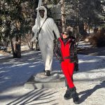 Ninel Conde Instagram - Uno de los días más hermosos de ski que he tenido . Gracias Dios ❤️ Les comparto este hermoso día soleado en Vail . Cuál es su foto favorita ? Los leo . @vailmtn @goldbergh . #vail #vailmountain #ski #skioutfit #goldbergh #smith #moncler #moonboots Vail Village