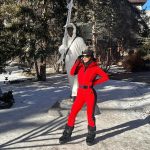 Ninel Conde Instagram - Uno de los días más hermosos de ski que he tenido . Gracias Dios ❤️ Les comparto este hermoso día soleado en Vail . Cuál es su foto favorita ? Los leo . @vailmtn @goldbergh . #vail #vailmountain #ski #skioutfit #goldbergh #smith #moncler #moonboots Vail Village