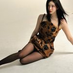 Ning Yi Zhuo Instagram - V