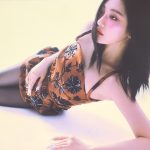 Ning Yi Zhuo Instagram - V