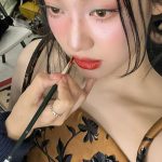 Ning Yi Zhuo Instagram - V
