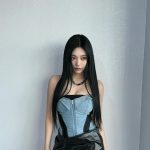 Ning Yi Zhuo Instagram - 💙👀 오랜만에 인기가요:)