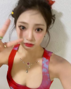 Ningning Thumbnail - 2.4 Million Likes - Top Liked Instagram Posts and Photos