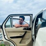 Nishant Singh Instagram - Window of opportunities 🙂 #nishantsinghmalkani #nishant