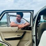 Nishant Singh Instagram - Window of opportunities 🙂 #nishantsinghmalkani #nishant
