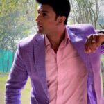 Nishant Singh Instagram - Raghav ko hua kya hai? Any guesses? Exact guess gets a reply with a pin ❤️🫶🏻 @navneetkaur1012 Singer: @realsurkhab Lyrics @farmaan11 Music: @musicbysandee Dop/Edit: @regdofficial Video: @directormeetgill Casting: @iam_obedafridi Makeover: @khushbumakeovers Hair: @rabu_hairstylo786 Styling: @shonaliguptaofficial Line Production: @monty.production7 Label: @primerecordsofficial Srinagar, Jammu and Kashmir