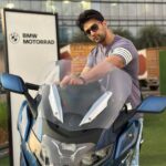 Nishant Singh Instagram - Who needs a ride? #nishantmalkhani #bmw #sportsbike Jio World Garden