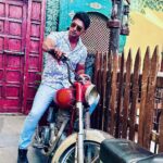 Nishant Singh Instagram – “Embracing my inner Bhojpuri superstar swag! 💫✨” #BhojpuriStar #bhojpuriswag #NishantMalkani