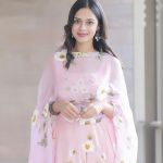 Nitanshi Goel Instagram - Phool wearing phools🌸🌼🌺🌷🌹🌻🪻🪷 Bhopal Promotions✨ #LaapataaLadies Photographer - @_rahul.rajeev_ Styled by - @ekta_singh96 Outfit by - @picchika Accessories - @aquamarine_jewellery Dressman Team - @pravin_kumar_nirala Assistant - @abhishek__gujar__ #phool #🌸 #nitanshigoel #laapataaladies #bhopal @aamirkhanproductions @kindlingindia @officialjiostudios Bhopal, Madhya Pradesh