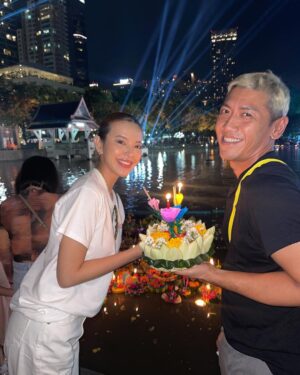 Niti Chaichitathorn Instagram - November full moon shine loy kratong loy kratong