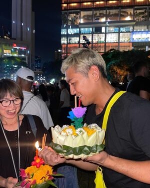 Niti Chaichitathorn Instagram - November full moon shine loy kratong loy kratong