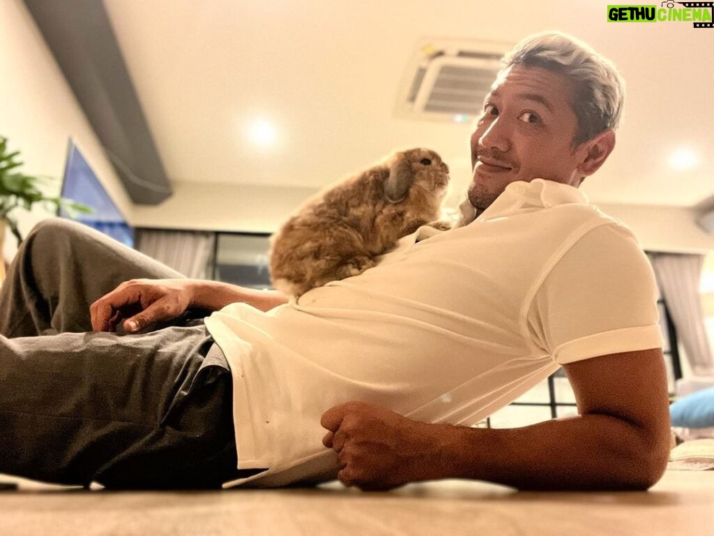 Niti Chaichitathorn Instagram - คุณชายพีนัทโหมดอ่อนโยน #เป๊ปเปอร์ซอล์ทบัตเตอร์พีนัทกระต่ายยาย