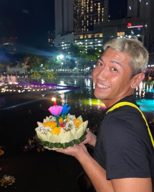 Niti Chaichitathorn Instagram - November full moon shine loy kratong loy kratong