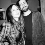 Noah Kahan Instagram - It was so magical to listen to kaceys stunning new record performed live. It’s an honor to watch her at the Ryman playing these songs for the first time, and an even bigger honor to get to share the stage with her. @spaceykacey you are magic and I will be singing Cardinal till the day I die Ryman Auditorium