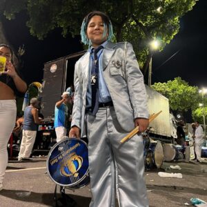 Noah Urrea Instagram - pensando em me mudar pra cá