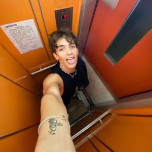 Noah Urrea Instagram - Beijos :*