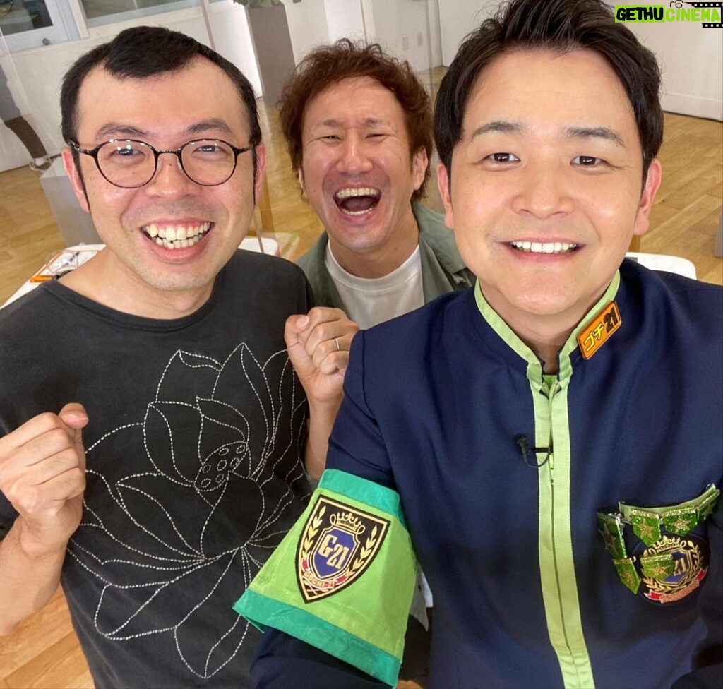 Nobuyuki Hayakawa Instagram - ゴチ4年間ありがとうございました！ 新メンバー楽しみですね！ レギュラーメンバー半分になった！ サノスの指パッチンか！ 良いお年を。 #ぐるナイ #ゴチ #アベンジャーズのサノスこわ