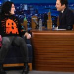 Noel Fielding Instagram - Had the best time on @jimmyfallon tonight ! Thank you x x x x @fallontonight x x x