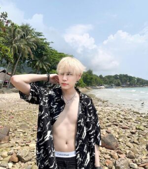 Noppanut Guntachai Instagram - Songkran day 💦💦💦