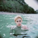 Noppanut Guntachai Instagram - 🐬🐬🐬
