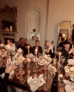 Norvina Instagram - Had the best time last night at our dinner in London  @anastasiabeverlyhills @anastasiasoare 

It’s so nice to meet everyone face to face at last. Can’t wait to be back. 

Hair @cozmageorge 
MUA @claudianeacsu 

#anastasiabeverlyhills