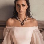 Nour Instagram - “Always believe in yourself” Latest shoot for @harpersbazaararabia Photography: @mseifphotography Styling: @yasmineeissa Makeup: @zeinabhassan_ Hair: @yousefalashkar Dress: @bazzaalzouman Necklace: @dimajewellery #Nour #harpersbazaar #harpersbazaararabia #fashion