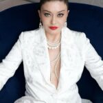 Nurgül Yeşilçay Instagram - Hepimizin anneler günü kutlu olsun🥳🥳🥳🥳 Mutlu ve güçlü kalın!!! #happymadherday