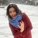 Nurgül Yeşilçay Instagram - “Aman eksik kalmıyım,bi daha yağmaz fln” fotosu😜