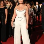 Nurgül Yeşilçay Instagram - @antalyaff kapanış günü😉 Styling @dorukkakiz Kıyafet @amorgaribovic takı @tophills 👏👏👏👏👏😁😁💖💖💖 Antalya, Turkey