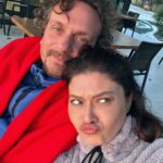 Nurgül Yeşilçay Instagram - Aşkım doğum günüm için bana sürpriz yapmış benim en sevdiğim zeytin ve bağ rotasında yolculuk tasarlamış❤️her anı efsane öresi bi tatil💖 iyi ki bu topraklarda, iyi ki doğmuşum;)) o kdr çok iyi ki;)) çok seviyorum herşeyi🌸🌸🌸