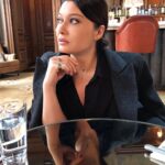 Nurgül Yeşilçay Instagram - Ben boğazdaki köşke vardım!Önceden saptanmış randevüleri iptal edin!!!