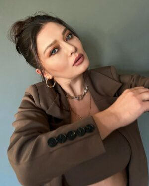 Nurgül Yeşilçay Instagram - Dump mump fln filn 🤓