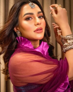 Nusraat Faria Thumbnail - 63.3K Likes - Most Liked Instagram Photos