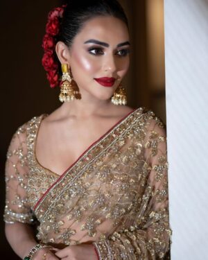 Nusraat Faria Thumbnail - 24.3K Likes - Top Liked Instagram Posts and Photos