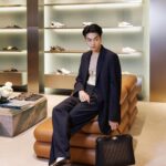 Oabnithi Wiwattanawarang Instagram – Check out Fendi’s first Men’s standalone boutique at Siam Paragon! 
#FendiGifts
@fendi