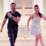 Oindrila Sen Instagram - #GHALIB MAKE YOUR OWN DANCE REELS WITH THIS TUNE AND BE A PART OF THE WORLD OF #MIRZA AND #MUSKAN AND GET A CHANCE TO MEET US.. SO HURRY UP GUYZ TEAM #MIRZA IS ALL SET TO WELCOME YOU IN THEIR WORLD… #MIRZA #EID2024