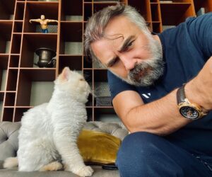 Oktay Kaynarca Instagram - Haklısın oğlum, ben de bıktım bu ……