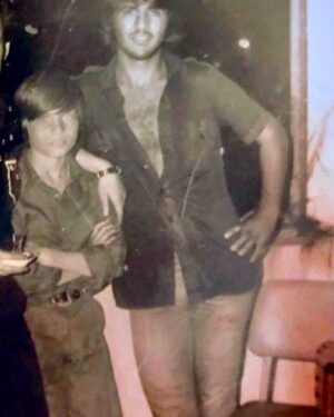 Oktay Kaynarca Instagram - Uğurlar olsun amcam abim,beraber büyüdüğüm,çocukluğumuzu saklayan koruyan gözeten, yolculuğumun omuzdaşı,son büyüğüm Allah mekanını cennet etsin …