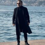 Oktay Kaynarca Instagram - Bir yer bulalım Dünya’dan uzak Derya’ya yakın... Chachabalik