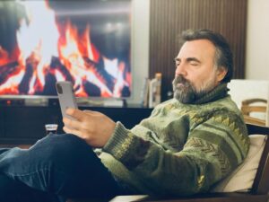 Oktay Kaynarca Instagram - Geçen gün ömürdendir...