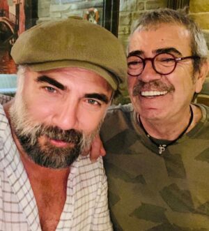 Oktay Kaynarca Instagram - Abiyle hasret gidermece...