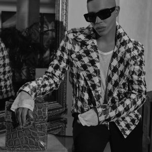 Olivier Rousteing Instagram - I am so excited that Le Vestiaire d’Or is finally available on Balmain.com. Tell me what is your Fav piece from my new wardrobe created for you. It’s a unisex collection from day to night , all what I love to wear is finally available🖤 go and get your fav piece and tag : #levestiaired’Or Link in my bio .