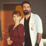 Onur Tuna Instagram - Bu akşam @foxturkiye ekranlarında @mucizedoktorfox için buluşalım!!