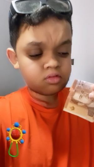 Oussama Ramzi Instagram - كاتشحفو بنادم على رزقو 🌝