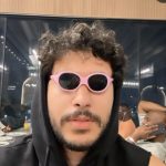 Oussama Ramzi Instagram - داك صاحبك لي تاتفاهم معاه هير بالإشارة 😭