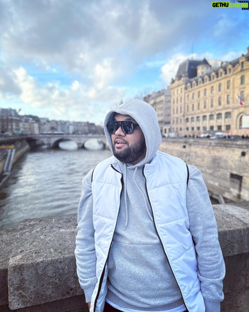 Oussama Ramzi Instagram - PARIS ✌ Paris, France