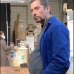 Paco León Instagram - Ya está en @movistarplus esta peli tan especial de mi hermano Felix Viscarret, donde tengo el honor de compartir armario con Iñaki Gabilondo 🙌 “. “NO MIRES A LOS OJOS” adaptación cinematográfica de la novela de otro grande, Juan José Millás.